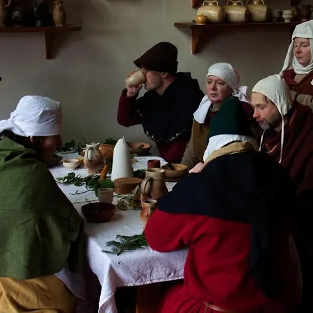 Archeon Middeleeuwse Vakantie Frühstückspension