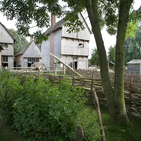 Bed & Breakfast Archeon Middeleeuwse vakantie Alphen aan den Rijn